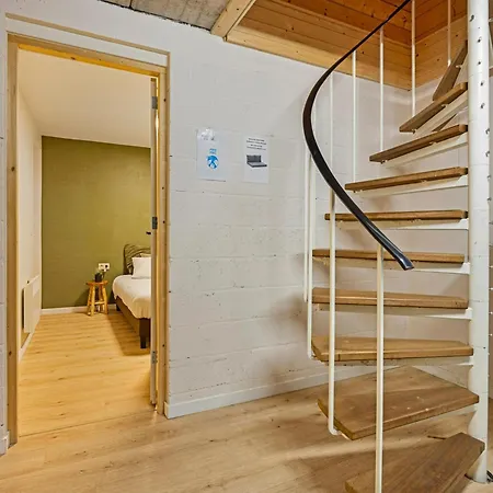 Elegant In With Sauna Σαλέ Manhay