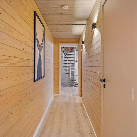 Σαλέ Elegant In With Sauna Manhay