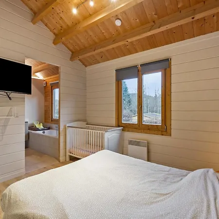 Σαλέ Elegant In With Sauna Manhay